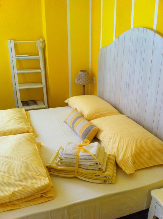 Appartamenti Il Vecchio Mulino Saló Zimmer foto